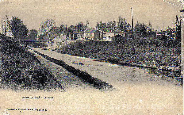 SEVRAN (S.-&-O.) - Le Canal